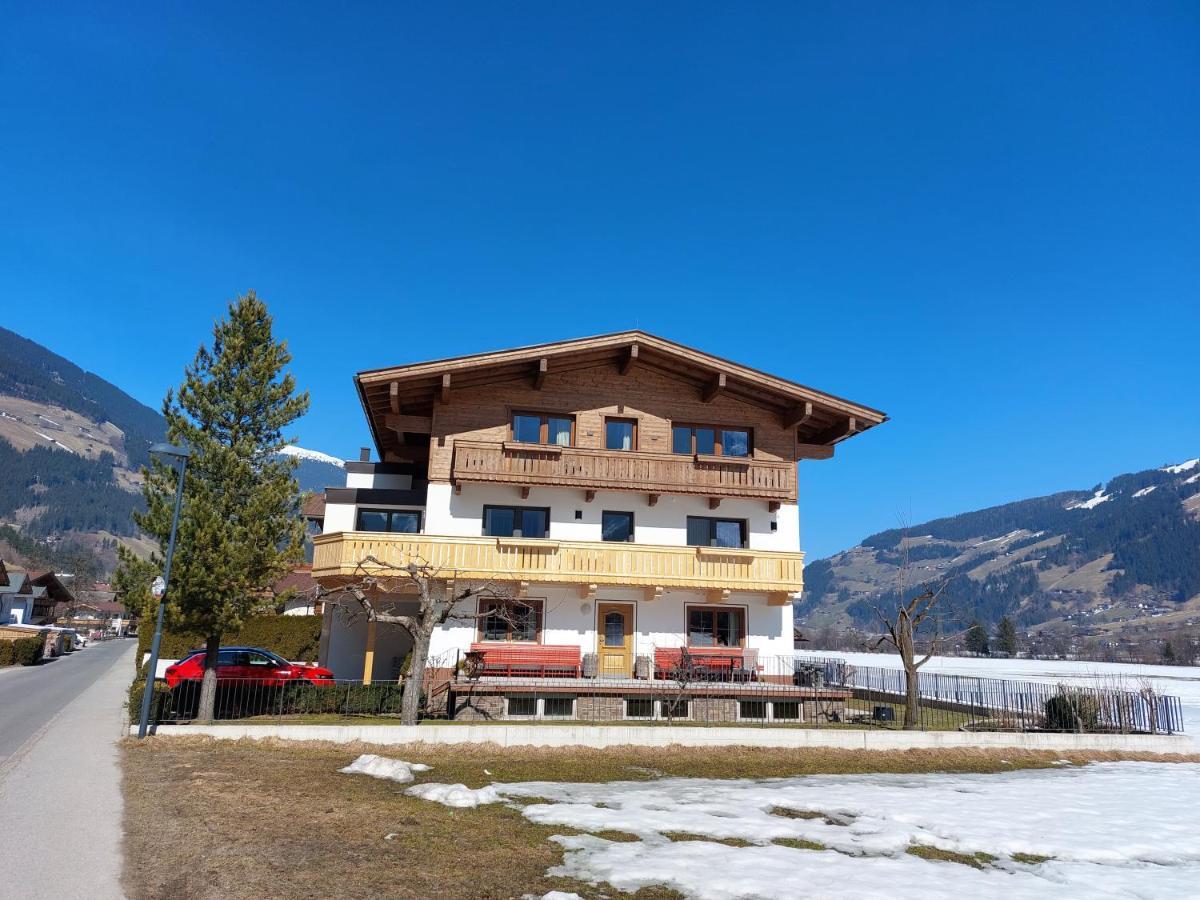 Haus Kreidl Bed & Breakfast Schwendau Eksteriør bilde